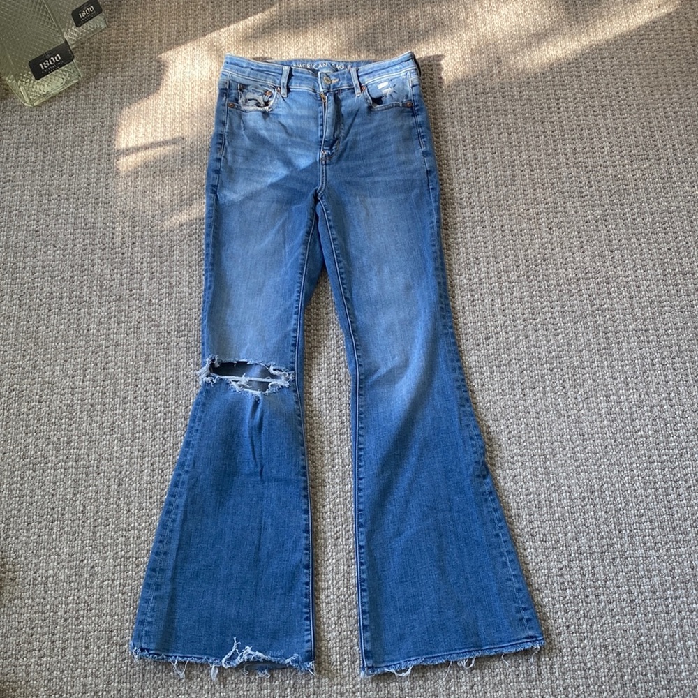 Woman’s bootcut jeans